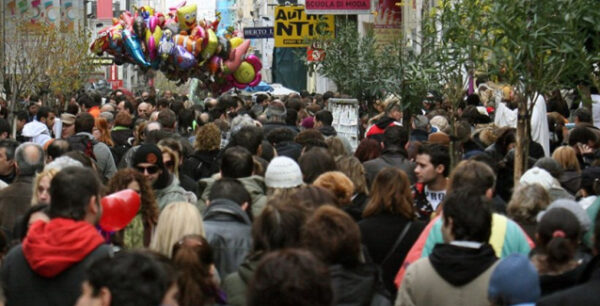 Οι Έλληνες έχασαν το 40% του πλούτου τους μέσα στην κρίση!