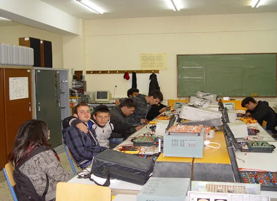 Διδακτικές Σειρές και Προαιρετικά βοηθήματα Αγγλικής, Γαλλικής και Γερμανικής γλώσσας για τις Β΄και Γ΄τάξεις ΕΠΑ.Λ.