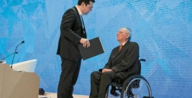 Handelsblatt: Πολύ επικίνδυνη η στρατηγική σύγκρουσης του Τσίπρα με τον Σόιμπλε