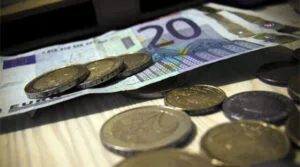 Νομικό πλαίσιο μισθοδοσίας αναπληρωτών και ωρομισθιών