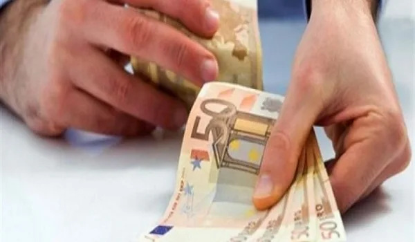 Καταβάλλεται σήμερα το Κοινωνικό Εισόδημα Αλληλεγγύης