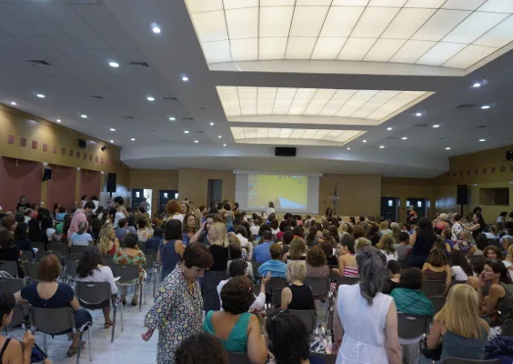 Σε απευθείας μετάδοση η ημερίδα  για τα νέα προγράμματα σπουδών για την αναβάθμιση της ξενόγλωσσης εκπαίδευσης