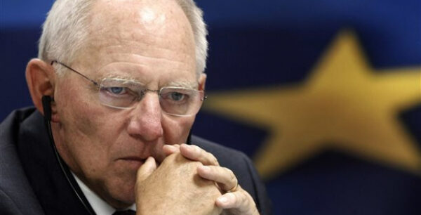 Αλλάζει και πάλι στάση ο Γερμανός υπουργός Οικονομικών