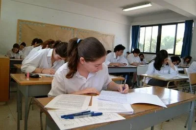 Θέματα Πανελλαδικών – Ξένη Γλώσσα 2005 – 2012