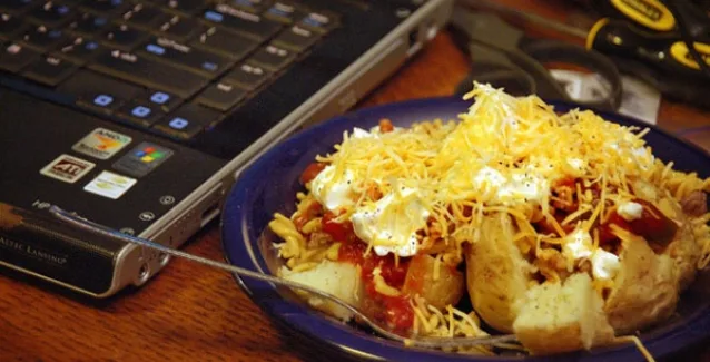 Δες τι μπορεί να κρύβεται … μέσα στο πιάτο σου!