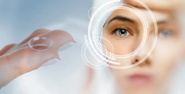 Φακοί επαφής: Γιατί δεν πρέπει να κοιμάστε φορώντας τους