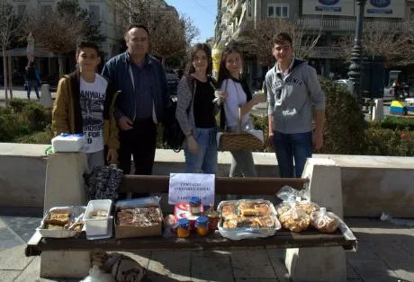 Πάτρα – Πρωτότυπο παζάρι τοπικών προϊόντων από μαθητές σχολείων
