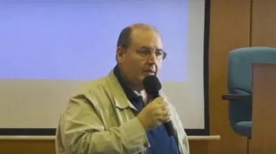 Εκβιασμοί Φίλη κατά θεολόγων που αρνούνται να διδάξουν τα νέα Θρησκευτικά