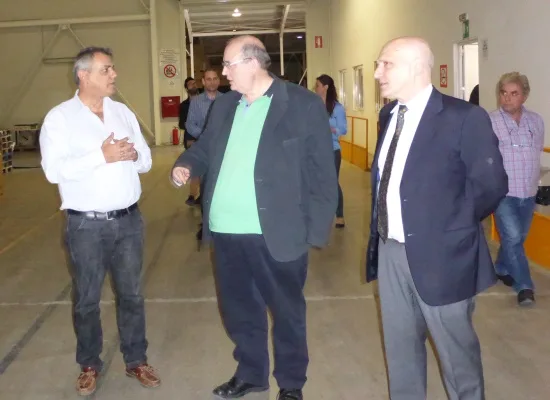 Καθηγητές και βιβλία από την πρώτη ημέρα της νέας χρονιάς στα σχολεία