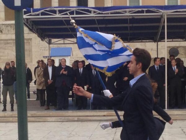 Νίκος Φίλης: “Eιρήνη και δημοκρατία παντού, το μήνυμα της επετείου της 28ης Οκτωβρίου”