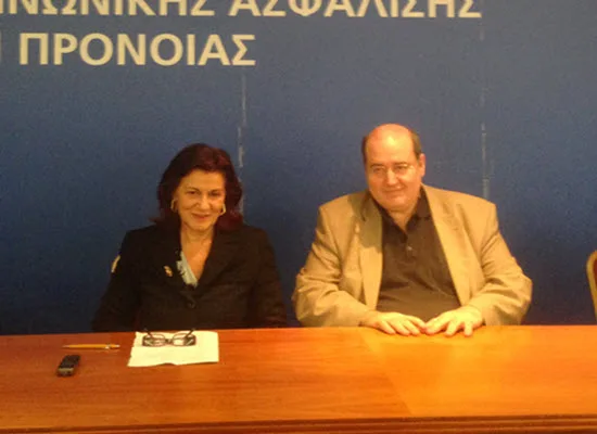 Φίλης και Φωτίου για το Δεκατιανό στα σχολεία