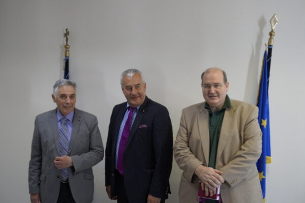 Συνάντηση του υπουργού Νίκου Φίλη και του υφυπουργού Θεοδόση Πελεγρίνη με τον υπουργό παιδείας της Βαυαρίας