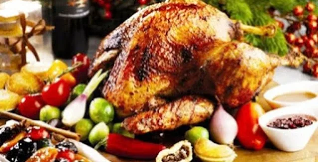 Στομαχικές διαταραχές μετά το χριστουγεννιάτικο τραπέζι