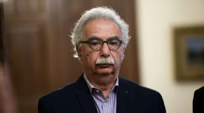 Γαβρόγλου: Συζητήσεις με τους θεσμούς για τους μόνιμους διορισμούς εκπαιδευτικών