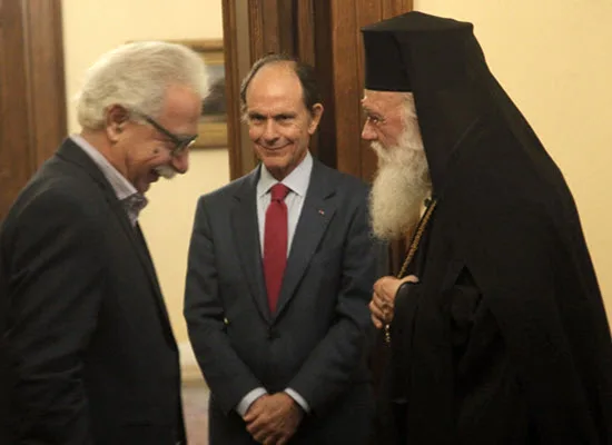 Συνάντηση του υπουργού με τον Αρχιεπίσκοπο