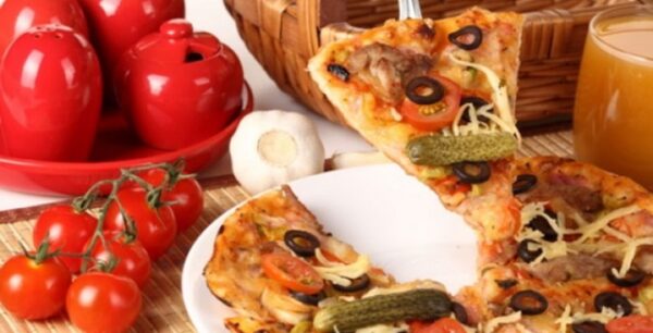 Τα φαγητά που δεν πρέπει να τρως μετά τις 22.00 το βράδυ