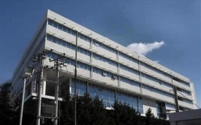 ΓΓΔΕ: Πρόστιμο 100 ευρώ για εκπρόθεσμη διακοπή εργασιών