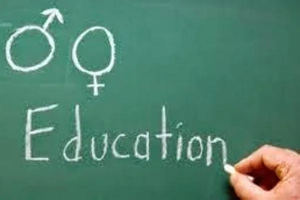 Σεξουαλική διαπαιδαγώγηση – Από την παιδικότητα στην Εφηβεία – Συμβουλές για εκπαιδευτικούς και γονείς