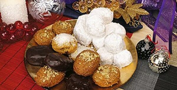 Μελομακάρονα ή κουραμπιέδες;Ποια η πιο υγιεινή επιλογή;