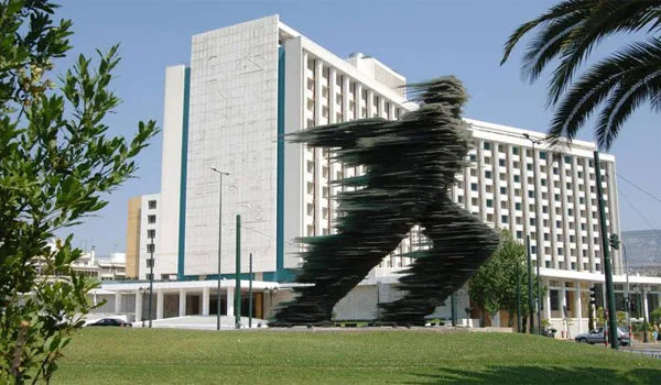 Ολοκληρώθηκε και τυπικά η πώληση του Hilton. Οι νέοι ιδιοκτήτες