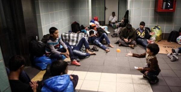 Συντονιστικό όργανο για την υγειονομική κάλυψη των προσφύγων σχεδιάζει το υπουργείο Υγείας