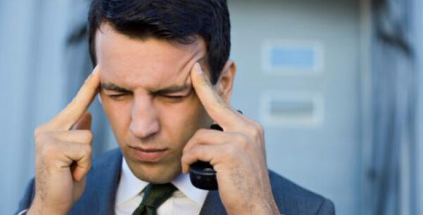 Τί προκαλεί τις ημικρανίες;