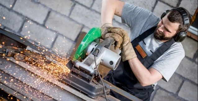 Θόρυβος: Γνώριμος εχθρός της υγείας των εργαζομένων