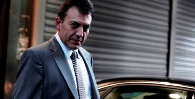 Βρούτσης: Απαραίτητο το κομματικό διαβατήριο ΣΥΡΙΖΑ και για το εφάπαξ