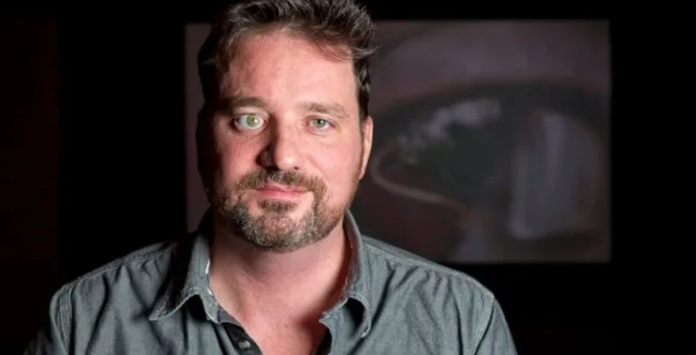 Σκηνοθέτης αντικατέστησε το μάτι του με μία κάμερα