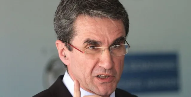 Λοβέρδος: Δεν προκύπτουν ποινικές ευθύνες σε σχέση με τα δάνεια προς ΜΜΕ