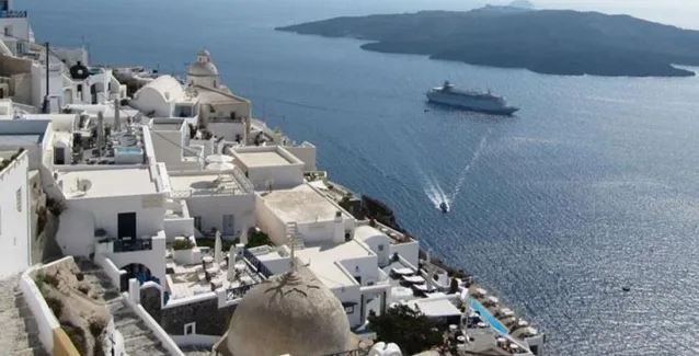 TUI: Η Ελλάδα πρώτος προορισμός των Αυστριακών για το καλοκαίρι του 2017