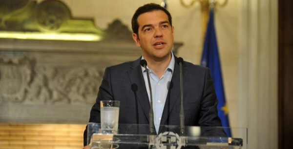 Welt: Ο Τσίπρας μοιράζει δημόσια δώρα ενώ οι μεταρρυθμίσεις δεν προχωρούν