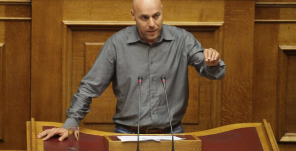 Αμυράς εναντίον Μουλόπουλου για την τοποθέτηση του στον ΔΟΛ