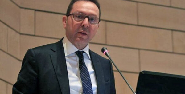 Προειδοποιεί ο Στουρνάρας για να ολοκληρωθεί η δεύτερη αξιολόγηση