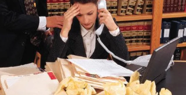 Κι όμως, το άγχος στην δουλειά ωφελεί την υγεία!