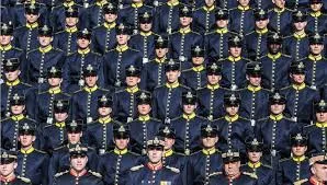 Ενημέρωση υποψηφίων (μαθητών και αποφοίτων) σχετικά με τη λειτουργία των Στρατιωτικών Σχολών για το ακαδημαϊκό έτος 2017- 2018