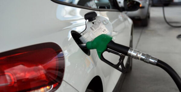 Στα ύψη οι τιμές των καυσίμων – Δείτε αναλυτικά πού εκτοξεύτηκαν