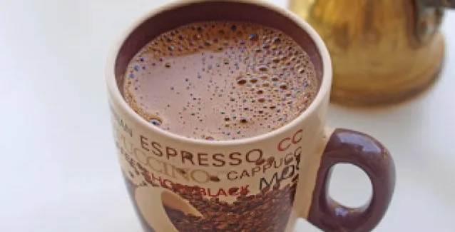 Γιατί ΠΡΕΠΕΙ να πίνετε καφέ το πρωί;