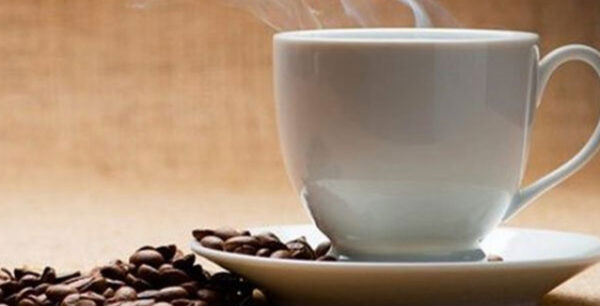 Καφεΐνη: Δείτε τι θα συμβεί στον οργανισμό σας αν την κόψετε!