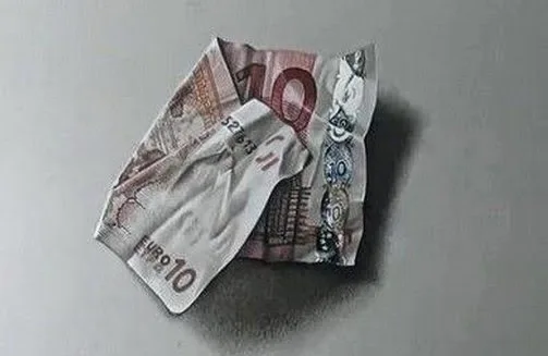 Βλέπετε ένα 10ευρω; Για κοιτάξτε καλύτερα και θα πέσετε από τασύννεφα… [video]