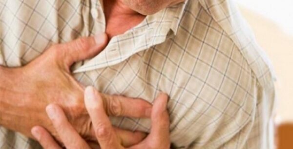 Καρδιακή νόσος: Αθώα συμπτώματα που δεν πρέπει να αγνοείτε