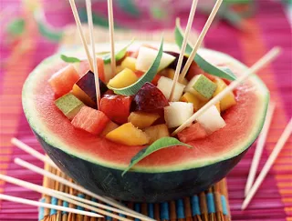 Τα…βρώμικα μυστικά μιας «αθώας» φρουτοσαλάτας