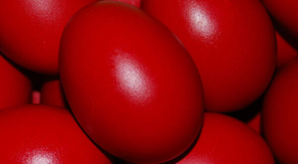 Πώς να βάψετε τέλεια αβγά