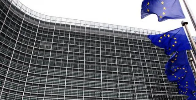 Κομισιόν προς Ιταλία: Πάρτε νέα μέτρα 3,5 δισ. ευρώ