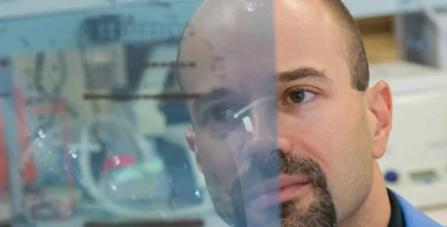 Αντώνης Kουρτίδης : Ο Έλληνας που «μετατρέπει» τα κακοήθη κύτταρα σε καλοήθη!