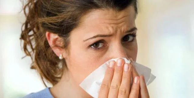 Πότε “κολλάει” η ίωση;