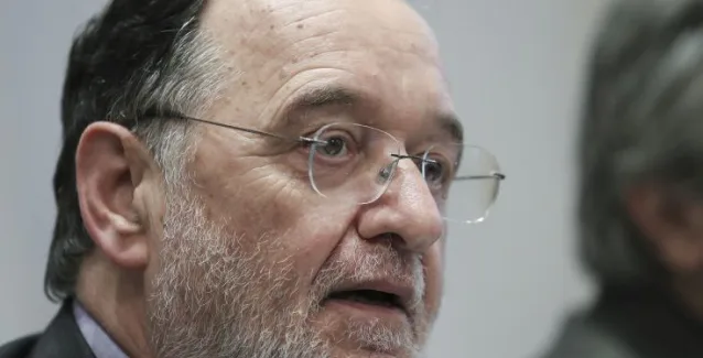 Λαφαζάνης: Ο Τσίπρας θα πάει σε πρόωρες εκλογές για να εξαπατήσει τον λαό