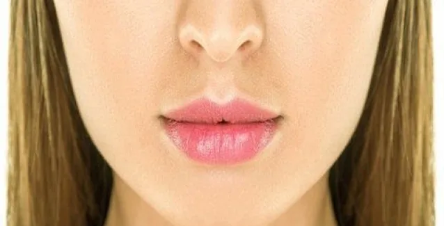 Να γιατί έχουμε το μικρό λακκάκι κάτω από τη μύτη μας: Τελικά, είναι από τα πιο σημαντικά σημεία πάνω μας!