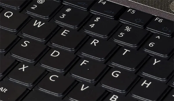 ΟΛΤΕΕ- τηλεκπαίδευση: «Ο τρόπος αυτός διδασκαλίας αποδεικνύεται ιδιαίτερα προβληματικός»