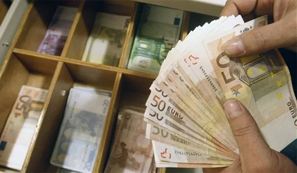 Tα 4 πράγματα που μπορείτε να κάνετε από σήμερα για να πλουτίσετε